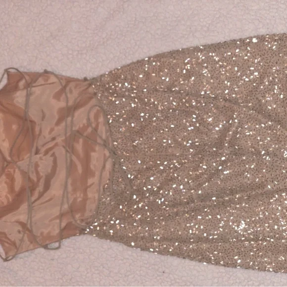 Sherri Hill beaded elegant dress. - Picture 2 of 16